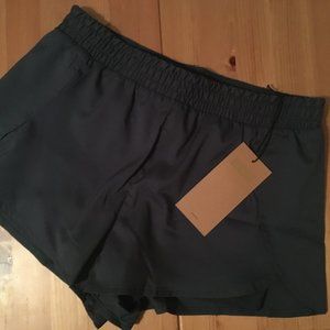 Girlfriend Collective Trail Short in Moss, S